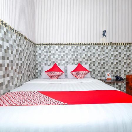 Oyo 3125 Hotel Taman Sari Semarang Exteriér fotografie