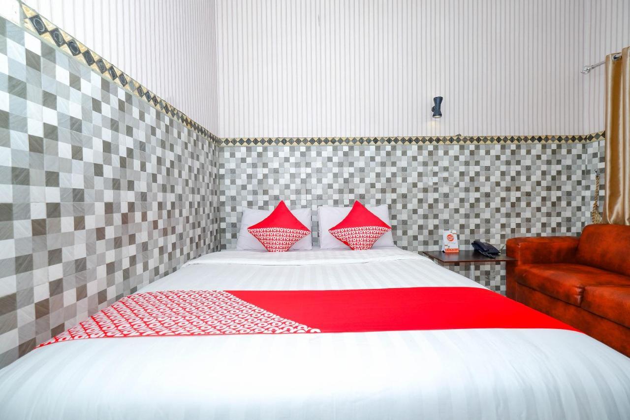 Oyo 3125 Hotel Taman Sari Semarang Exteriér fotografie