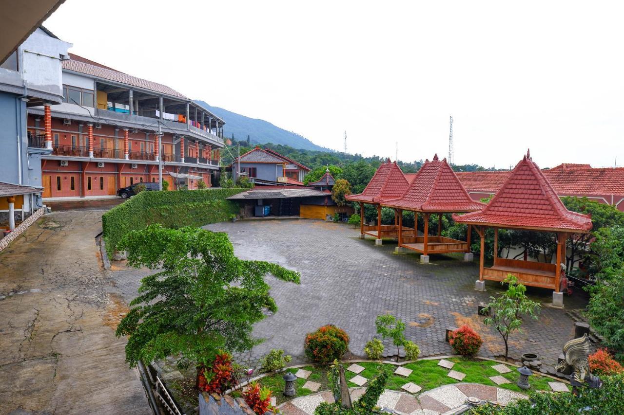 Oyo 3125 Hotel Taman Sari Semarang Exteriér fotografie